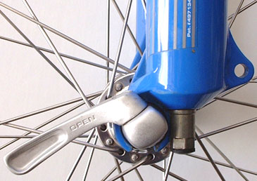 installing quick release bike wheel